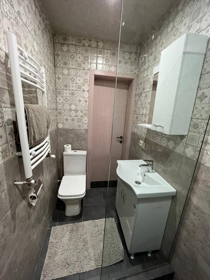 Home Away Home In Heart Of Тбилиси Екстериор снимка